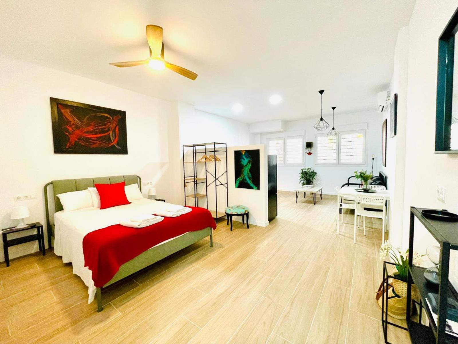 Appartamento Completo Y En Málaga